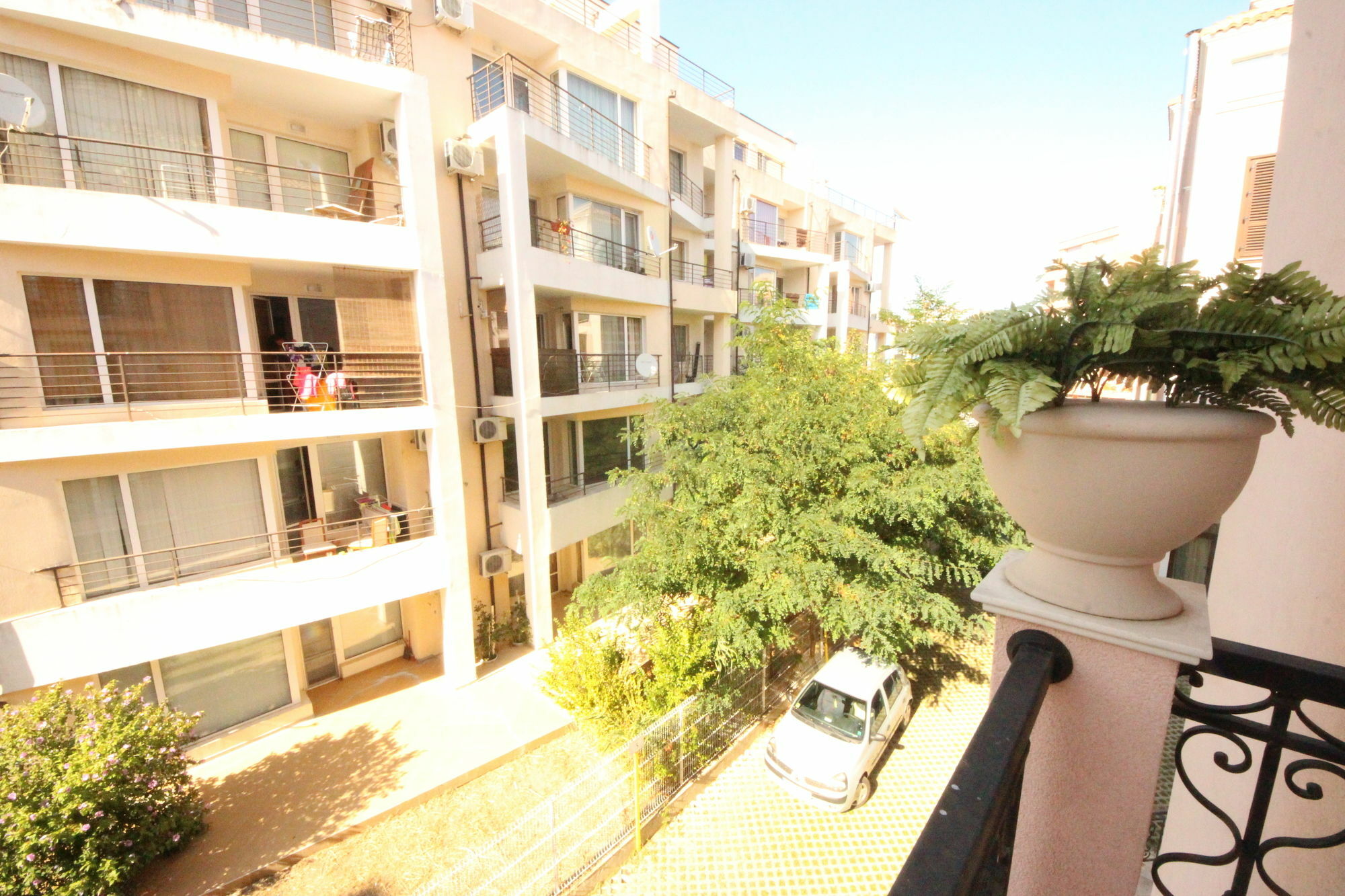 Menada Romance Marine Apartments Солнечный берег Экстерьер фото